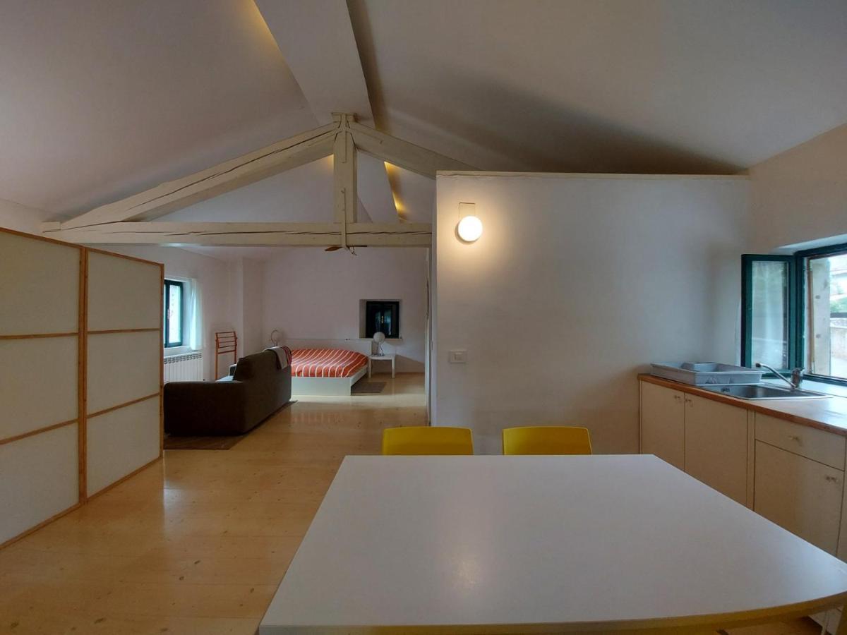 Apartmaji Hedera コメン エクステリア 写真