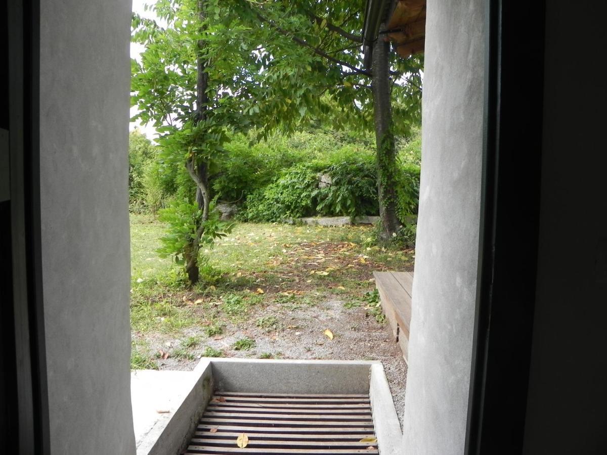 Apartmaji Hedera コメン エクステリア 写真